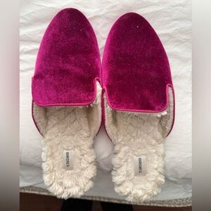 Birdies Fuchsia Velvet Slippers